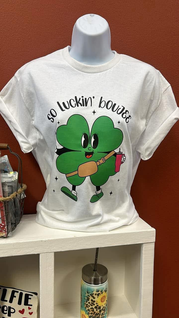 So Luckin’ Boujie Tee