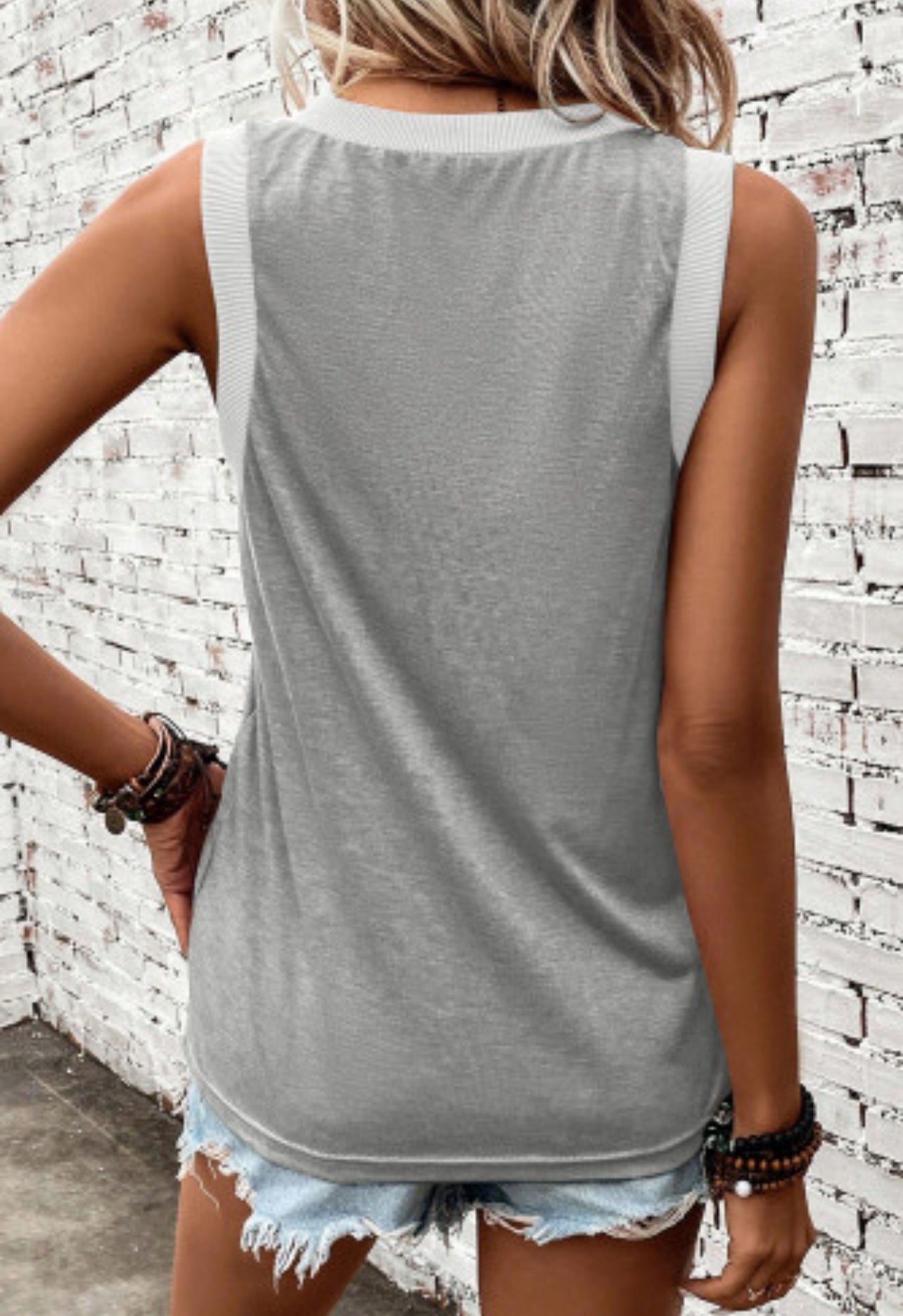 Ribbed V Neck Tank