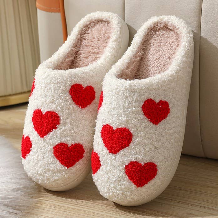 SOFT PLUSH SMILEY RAINBOW WARM SLIPPERS