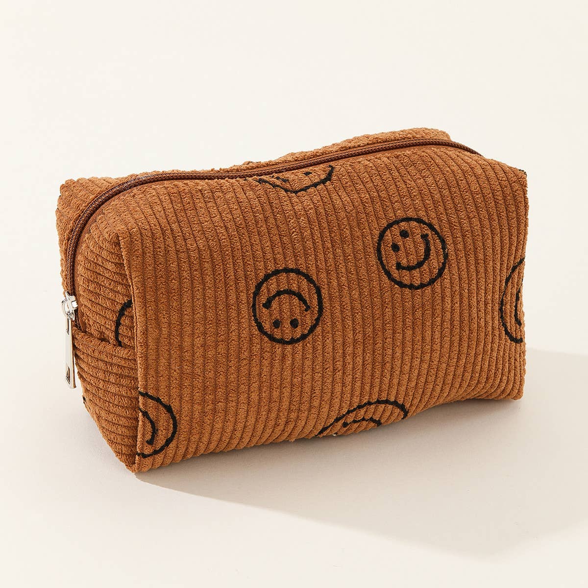 SIMPLE SMILING FACE MEDIUM COSMETIC BAG