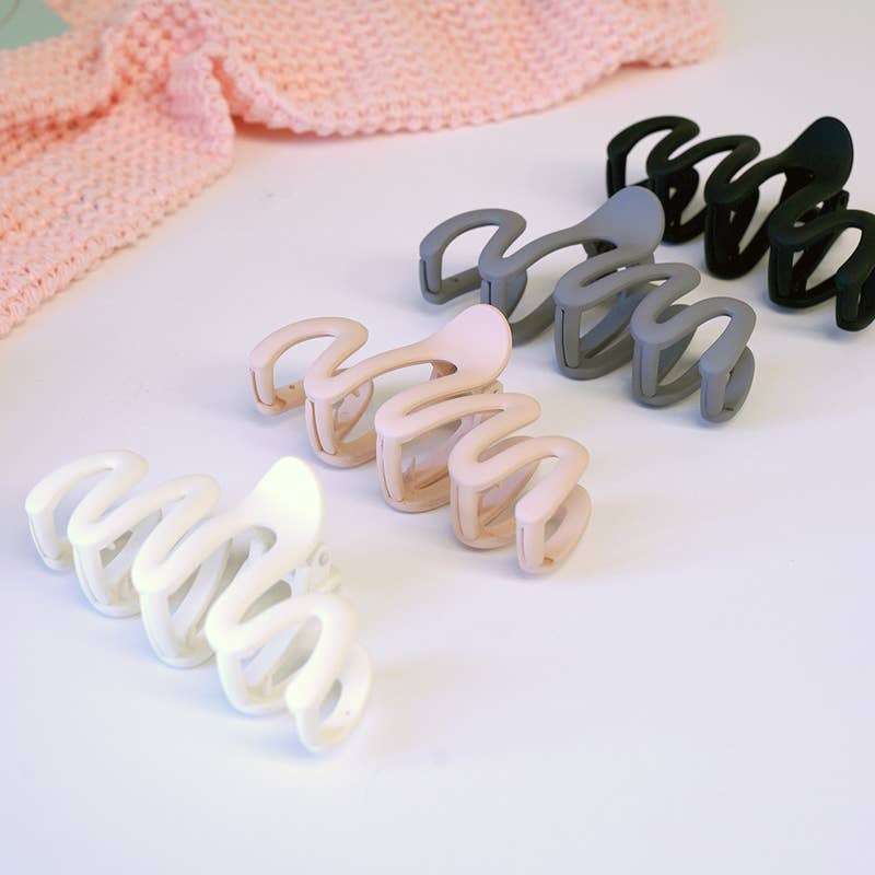 ,..Valentine Squiggle Hair Clip (Assorted)