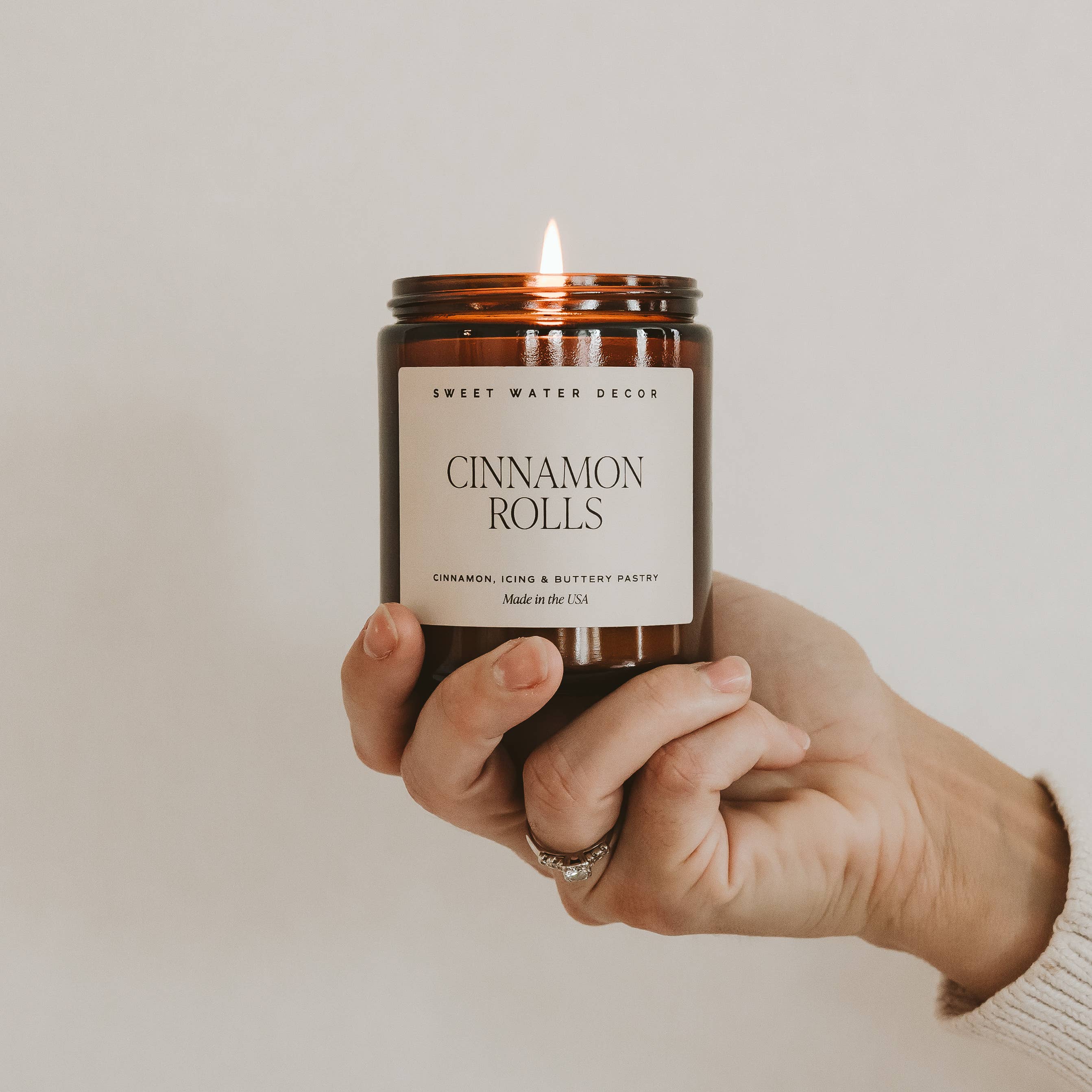 Cinnamon Rolls 9 oz Soy Candle