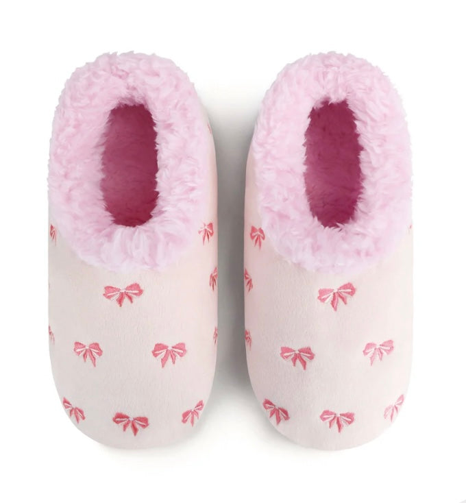 Bow-utiful women’s snoozies