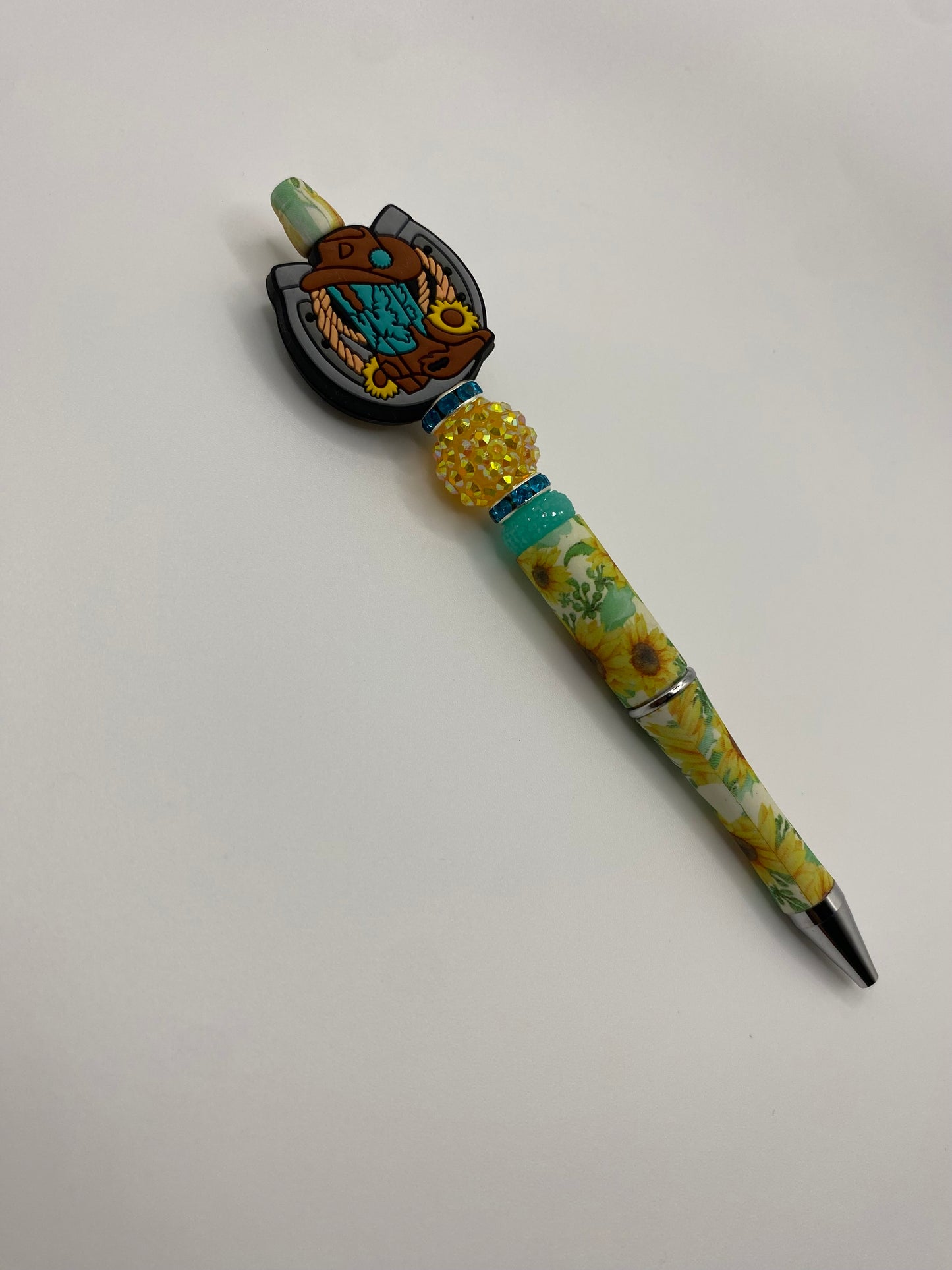 Cowboy boot/hat sunflower beaded pen