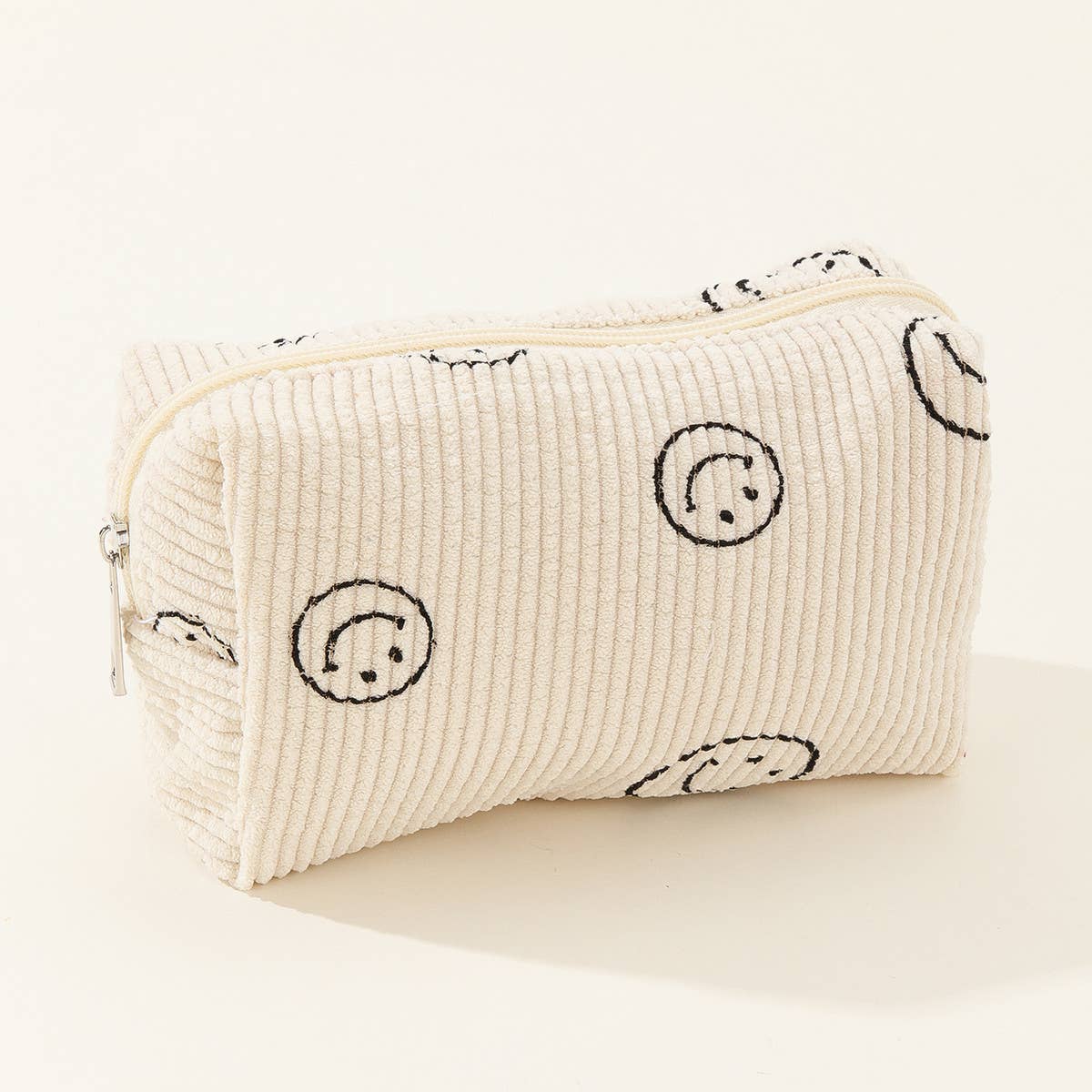 SIMPLE SMILING FACE MEDIUM COSMETIC BAG